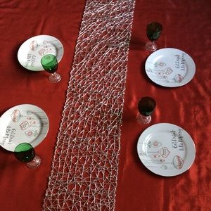 Table Runner